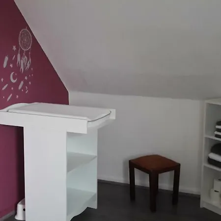 Holiday home Haus Zwanzig Weisel